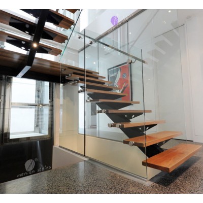 Residential Steel Stairs with Glass Railing