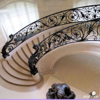 Wrought Iron Newel Post Spiral Staircase